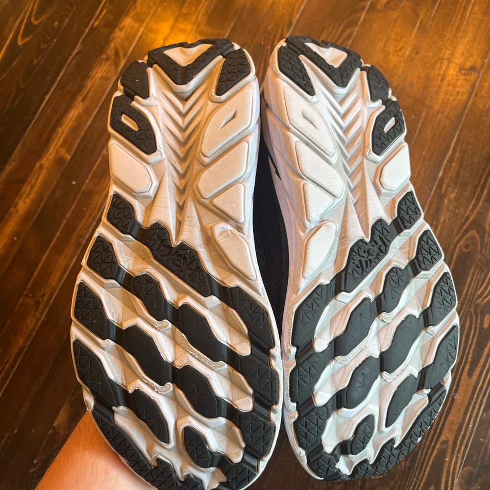 Hoka Clifton 8 Women’s - Picture 4 of 5